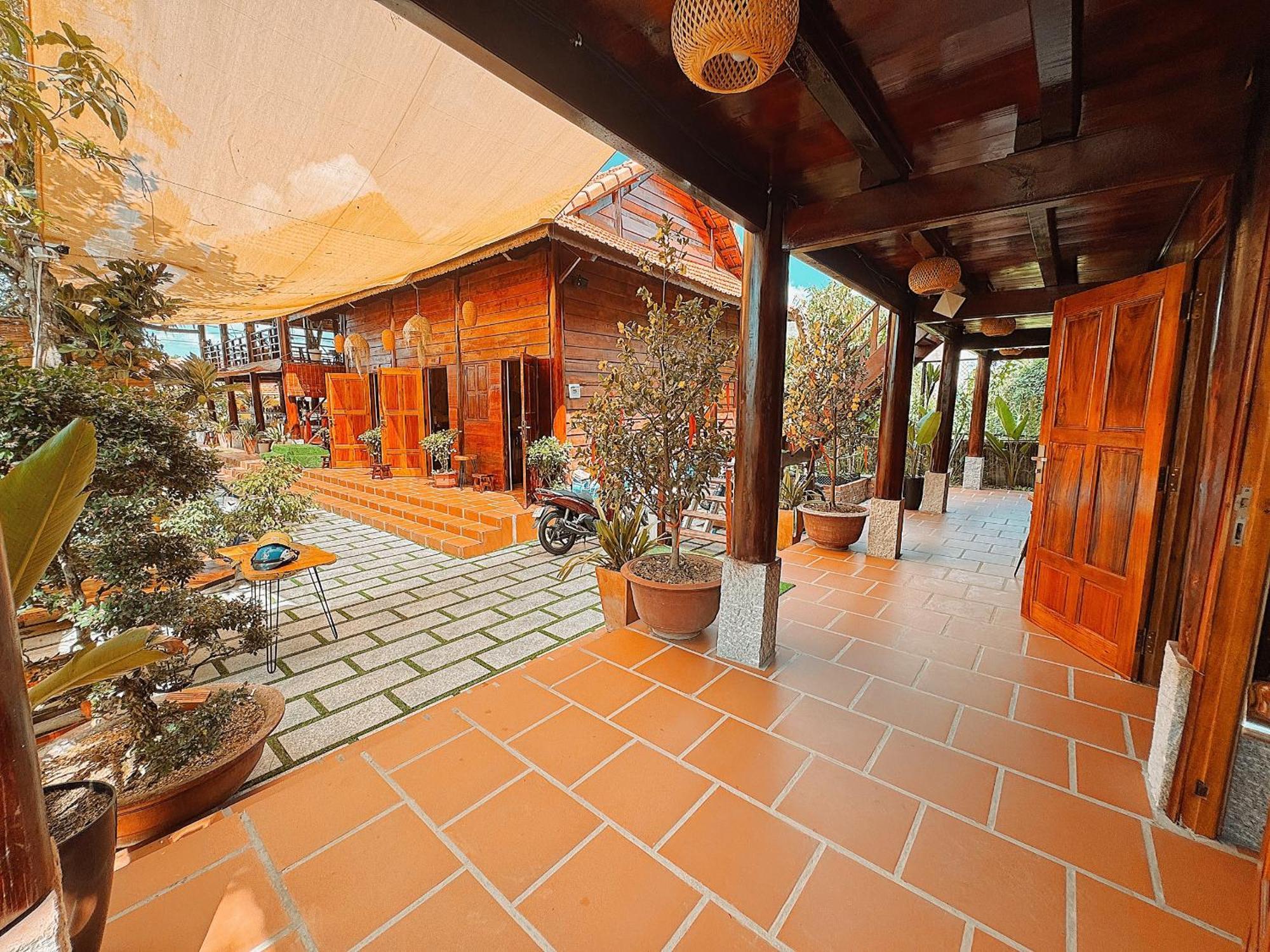 Kara Homestay & Cafe Can Tho Exterior photo