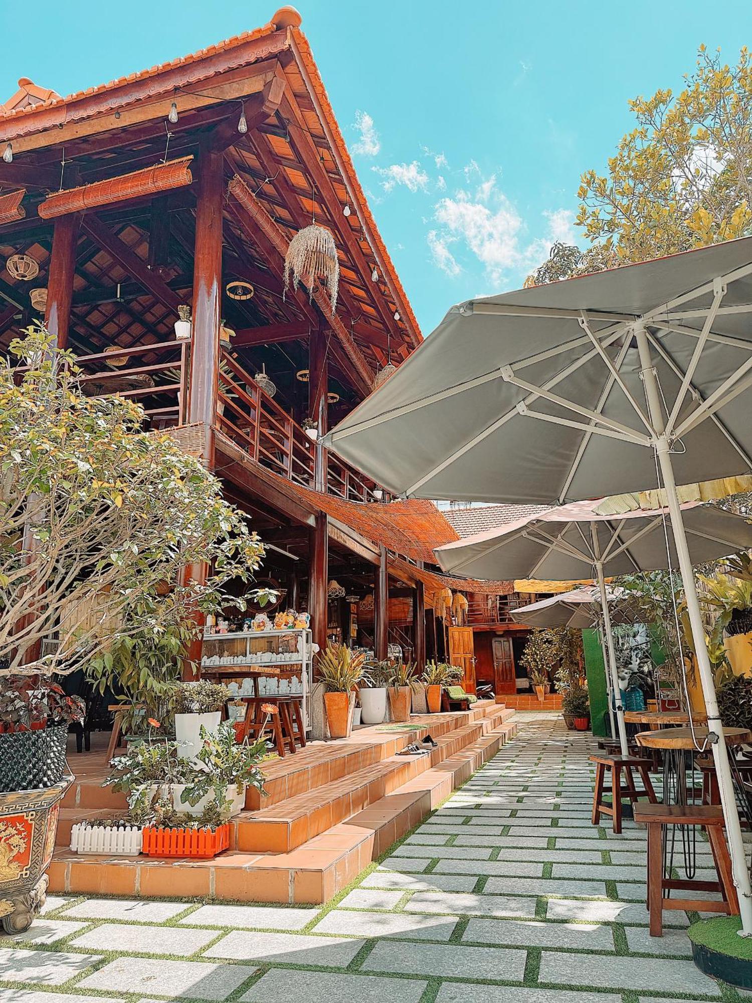 Kara Homestay & Cafe Can Tho Exterior photo