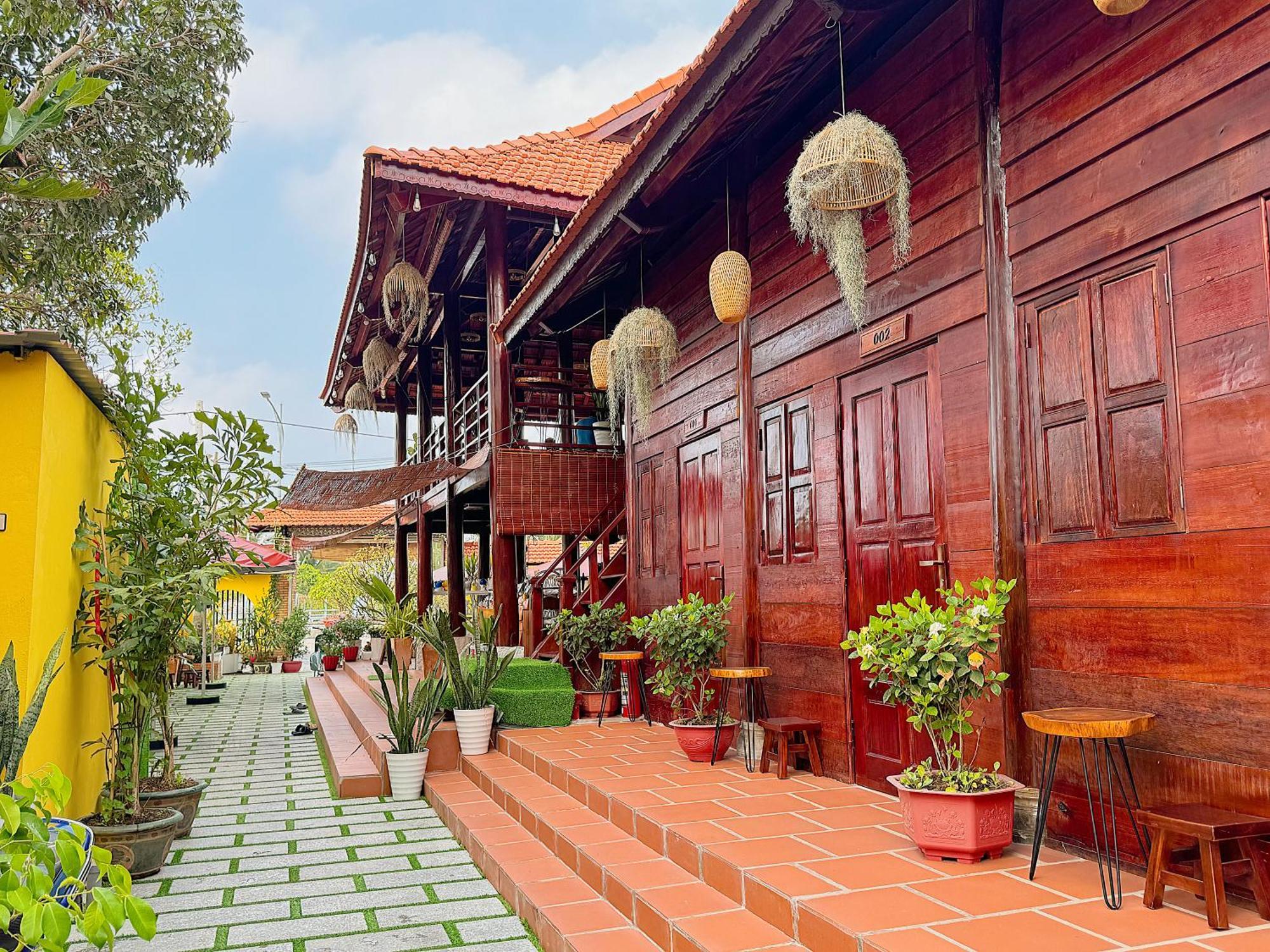 Kara Homestay & Cafe Can Tho Exterior photo