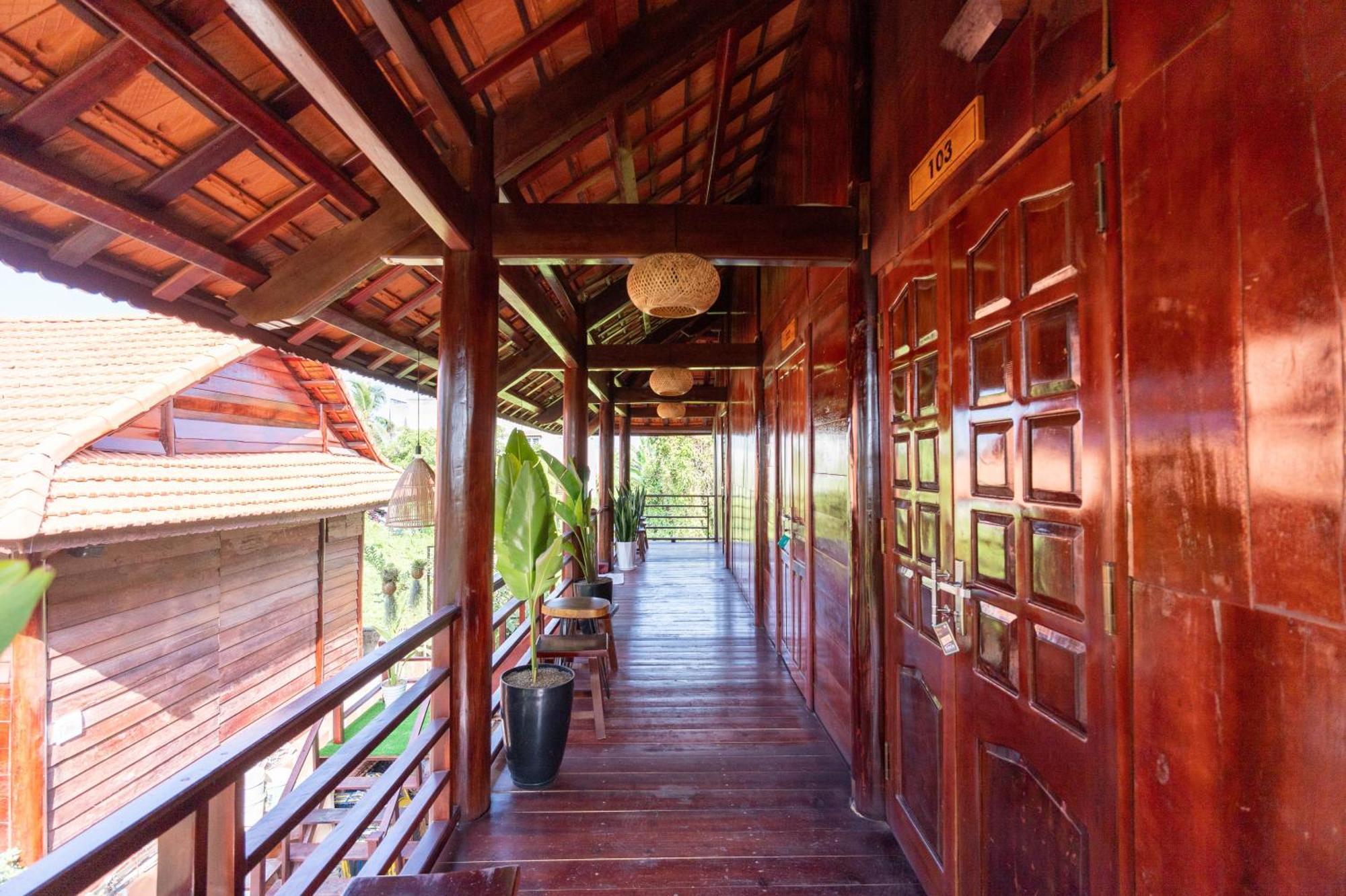 Kara Homestay & Cafe Can Tho Exterior photo